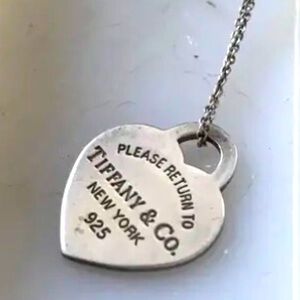 “Return to Tiffany” Iconic Heart Tag Pendant